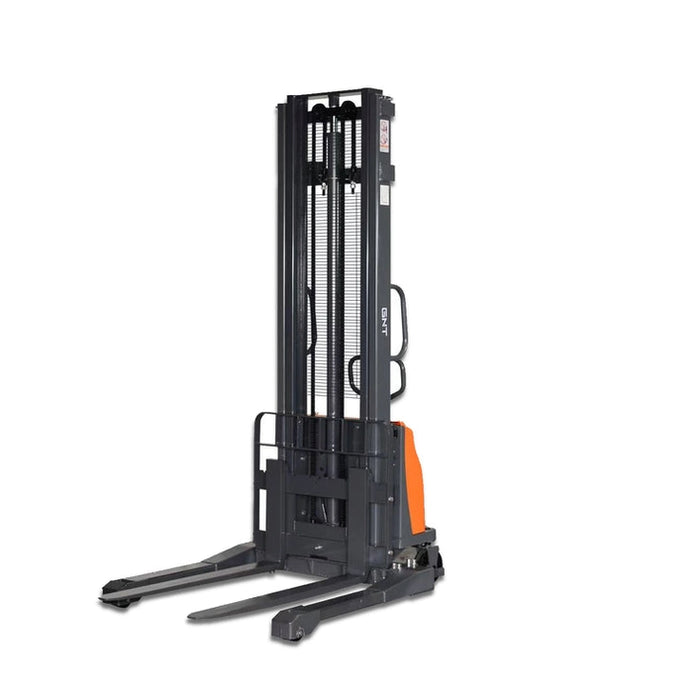 GNT G33EA-118 Semi-Electric Straddle Stacker