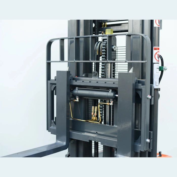 GNT G44CS-216Li Lithium Side-Shift Electric Straddle Stacker